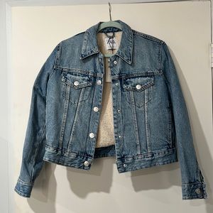 NWT Zara denim jacket with fur